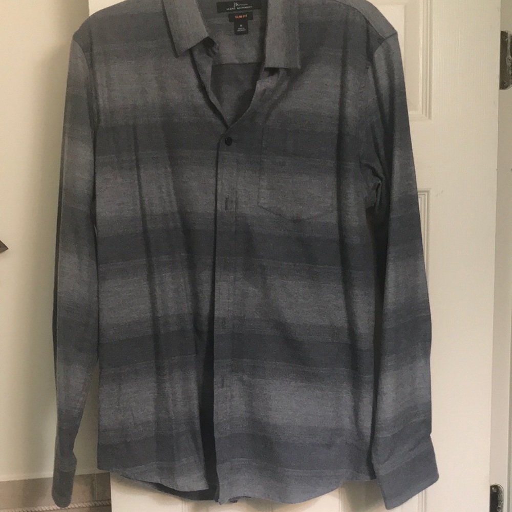 Men’s shirt.